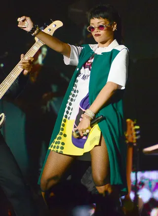 Party Gyal - Rihanna performs a post-race concert at the Formula One (F1) Grand Prix in Singapore.&nbsp;(Photo: WENN.com)