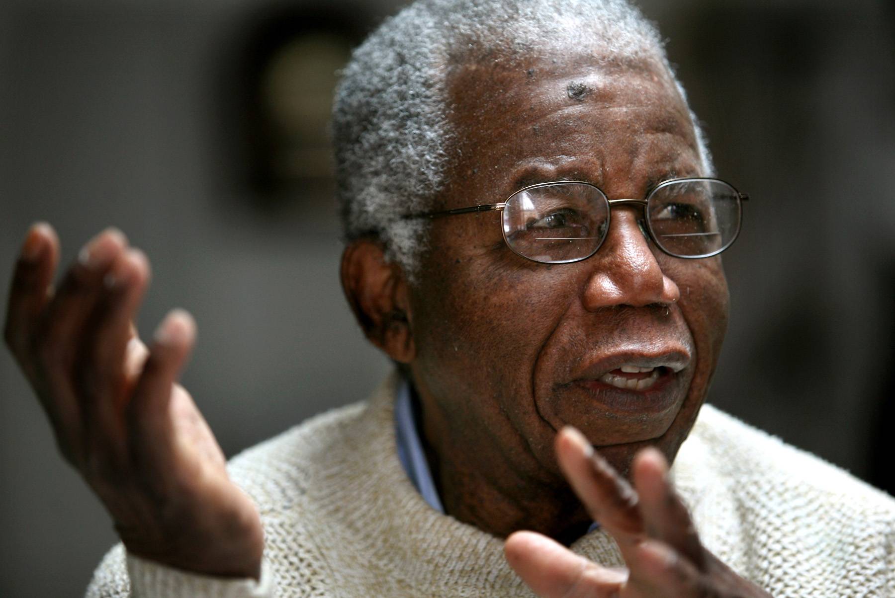 Chinua Achebe