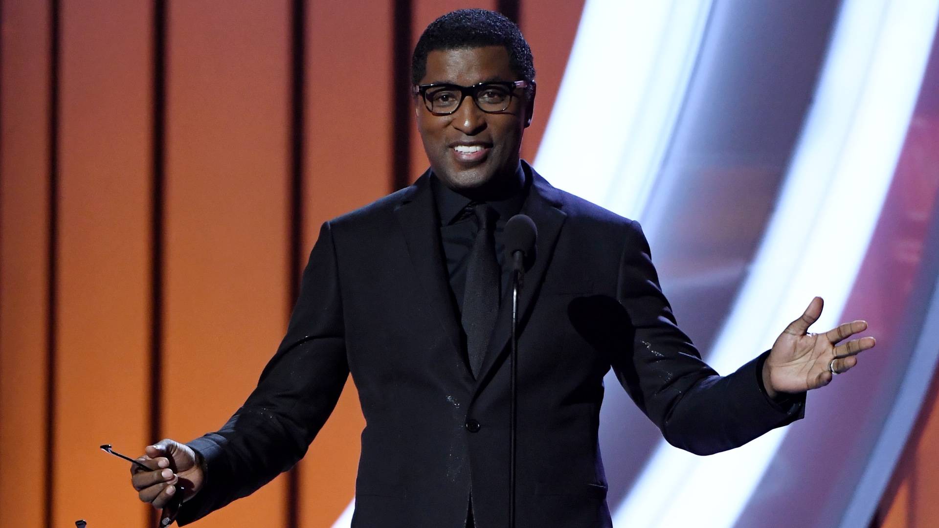 Babyface on BET Buzz 2020.