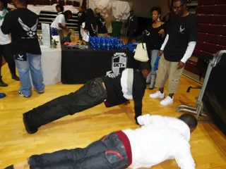 Alabama A&amp;M University - US Air Force push-up challenge  (Photo: BET)