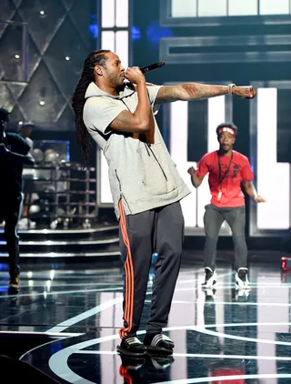 Tallest Rapper in Hip Hop  - The Players' Awards presents a fresh performance from 2 Chainz. Tune in to the show at 8P/7C on Tuesday night! It's going to be LIT! (Photo: Ethan Miller/Getty Images for BET)