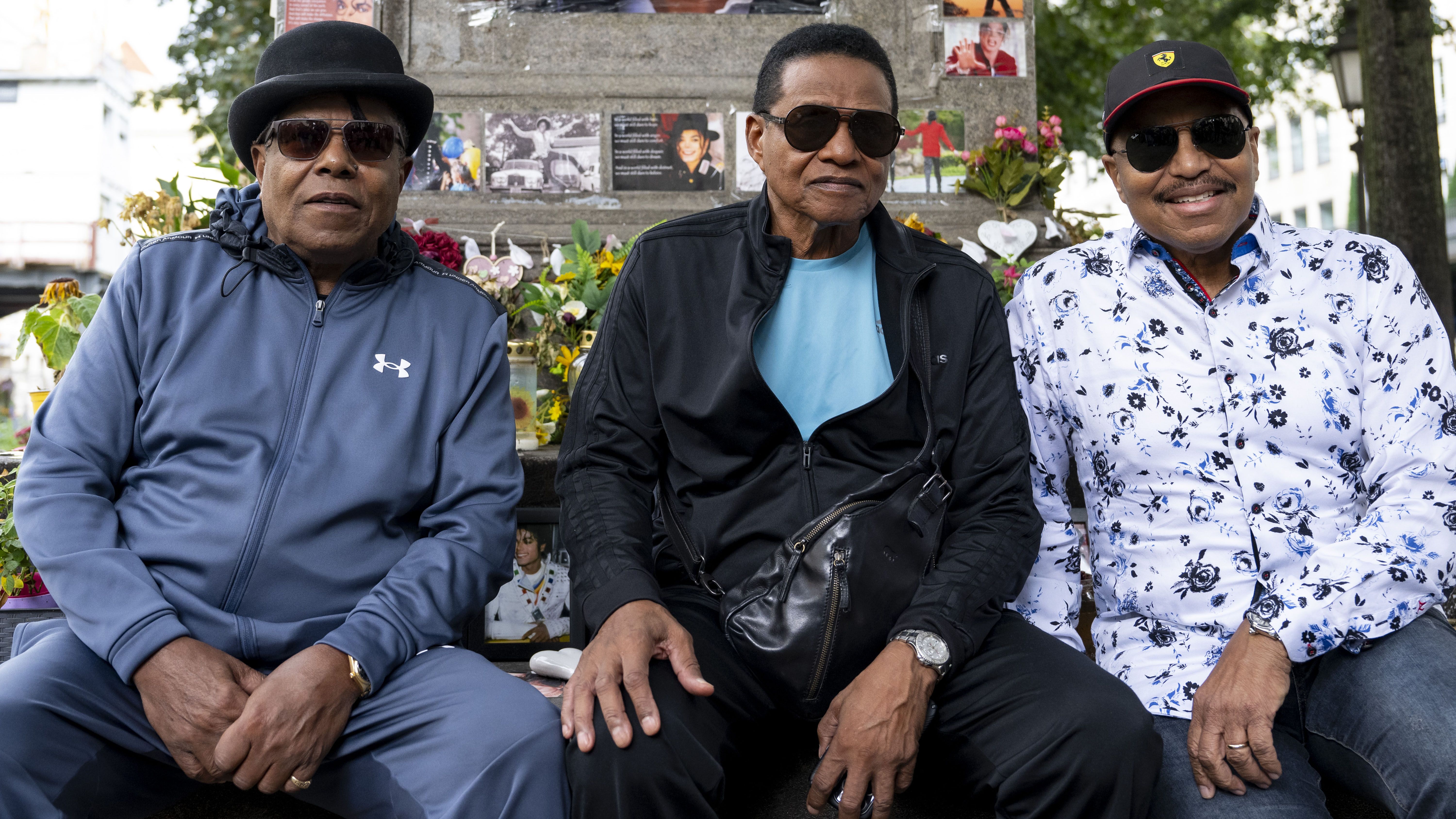 The Jacksons Pay Tribute to the Late Tito Jackson in a Heartfelt ...