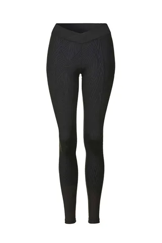 Print Mid-Rise V-Shape Leggings ($70) - (Photo: Ivy Park via TopShop)