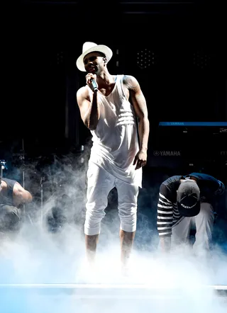 Go In - The Players' Awards is ready to bring to the stage the one and only&nbsp;Jason Derulo! Tune in for the show at 8P/7C so you can catch all the greatness that he is serving up. (Photo: Ethan Miller/Getty Images for BET)