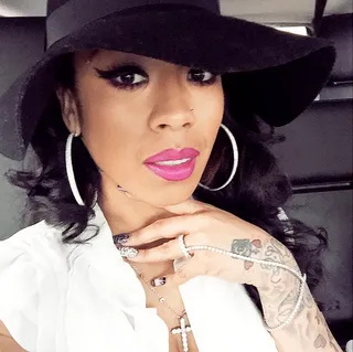 Beauty Is Her Name - Nothing like a pink lip.  (Photo: Keyshia Cole via Instagram)