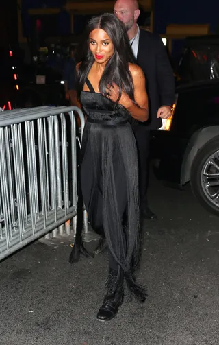 On the Prowl - Ciara wears all black as she hits the streets of NYC with a mischievous look in her eye.(Photo: XactpiX/Splash)