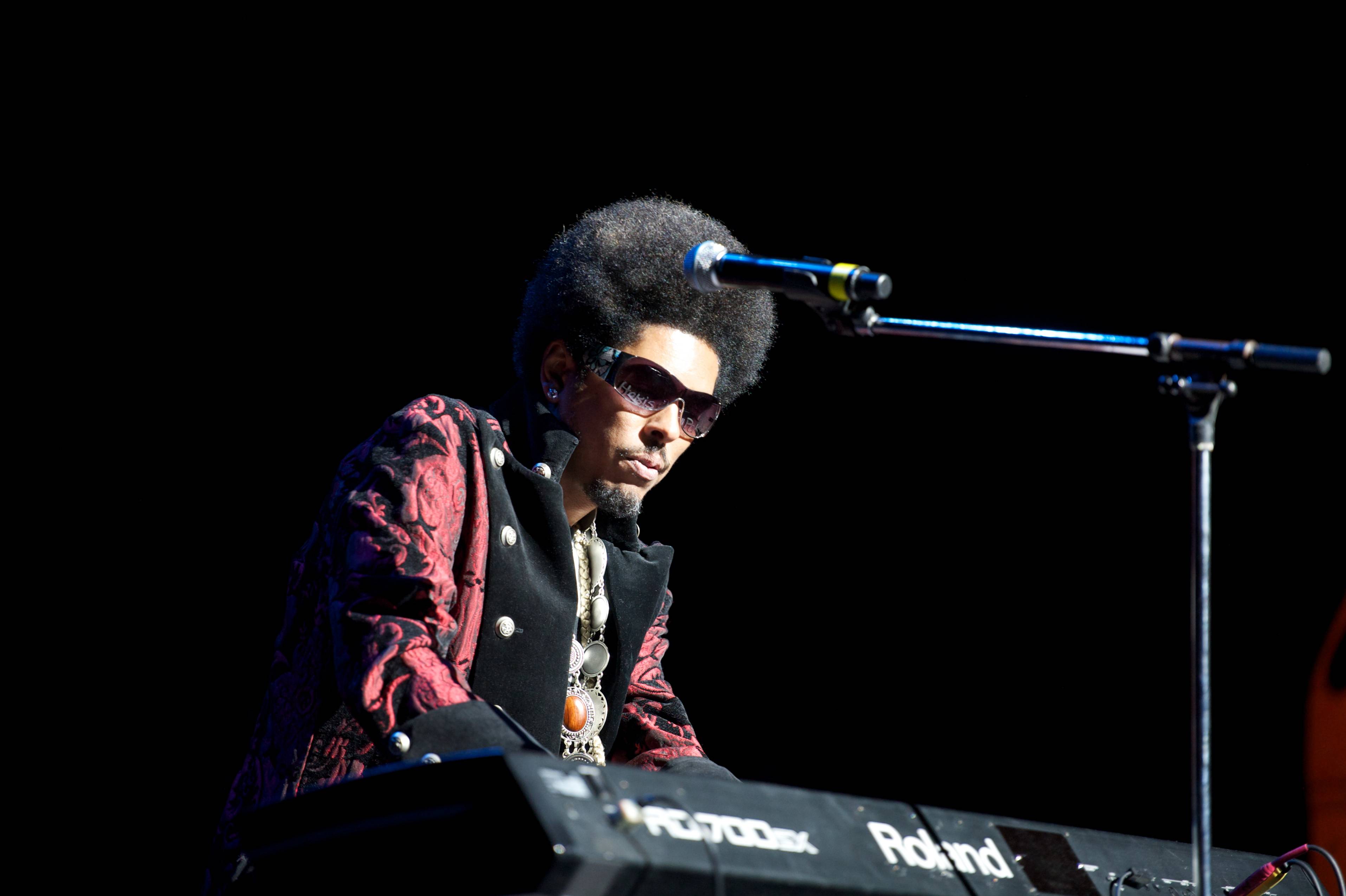 LOS ANGELES, CA - APRIL 29:  Lead singer Shock G of the alternative rap group Digital Underground from Oakland California performs at Krush Groove 2011 sponsored by radio station 93.5 KDAY  At The Gibson Amphitheatre on April 29, 2011 in Los Angeles, California.  (Photo by Earl Gibson III/Getty Images)