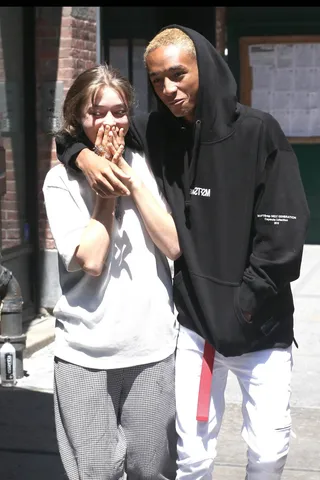 Jaden Smith and Odessa Aldon - Jaden and his new girlfriend are spotted on a stroll in NYC. (Photo: Backgrid) Backgrid