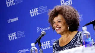 151125821RL00042_Free_Angel