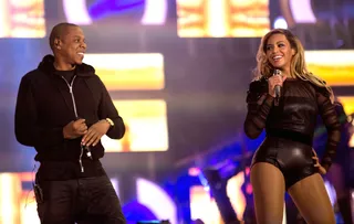 Total Blackout - Bey loves her leotards! The duo coordinated in head-to-toe black for the Chimes for Change concert in London.   (Photo: Yosra El-Essawy/Chime For Change/Getty Images for Gucci)