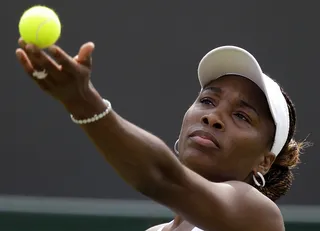 /content/dam/betcom/images/2012/06/Sports/062512-sports-tennis-venus-williams-wimbledon-loses.jpg