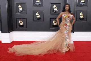 040322-style-grammys-sza.jpg