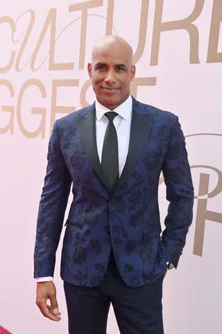 2219385957.jpg