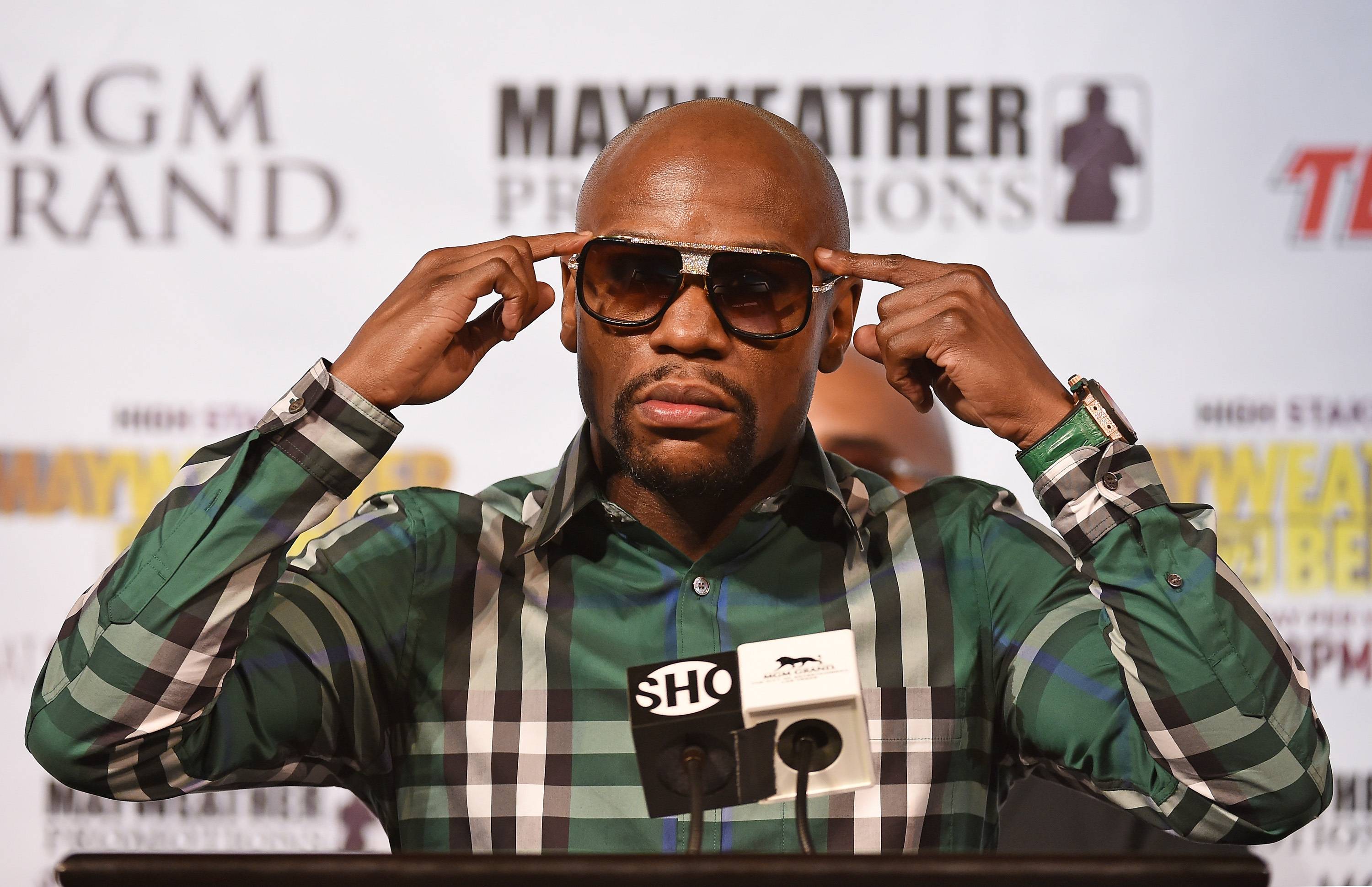 Floyd Mayweather on BET Buzz 2021