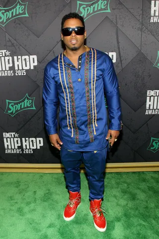 What Hapens When You Shooopp Down Melroooose - Bobby Valentino looked like the most jigged out band leader ever.(Photo by Bennett Raglin/BET/Getty Images for BET Networks)