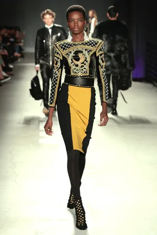 Maria Borges - The model walks the runway in another luxe look from the collab. Would you wear?(Photo: Randy Brooke/Getty Images for H&amp;M)