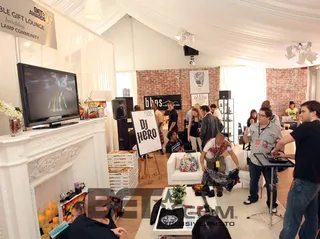 Behind the Scenes - The room is abuzz as it takes a whole team to get the Celebrity Gift Room ready. (Photo by Marc Davis/PictureGroup)