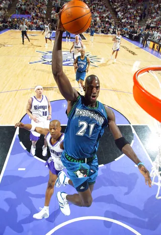 2003 - Kevin Garnett (Minnesota Timberwolves)&nbsp;(Photo: Jed Jacobsohn/Getty Images)