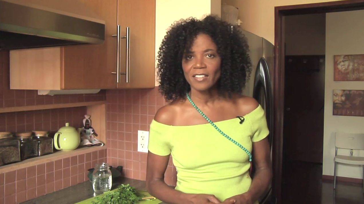 News, Ghylian Bell,  Moment in Wellness,  Parsley, Exercise,  Holistic Values,  Samson Styles,  National News