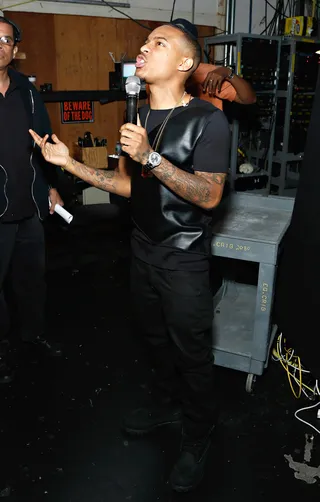 Inner Rockstar - Host Bow Wow channels his inner rockstar as he prepares backstage. (Photo:&nbsp; Cindy Ord/BET/Getty Images for BET)