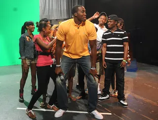 Standing-Room Only - The potential audience members wanted to get into 106. But first they had to get through Dwight Howard!(Photo: Brad Barket/PictureGroup)