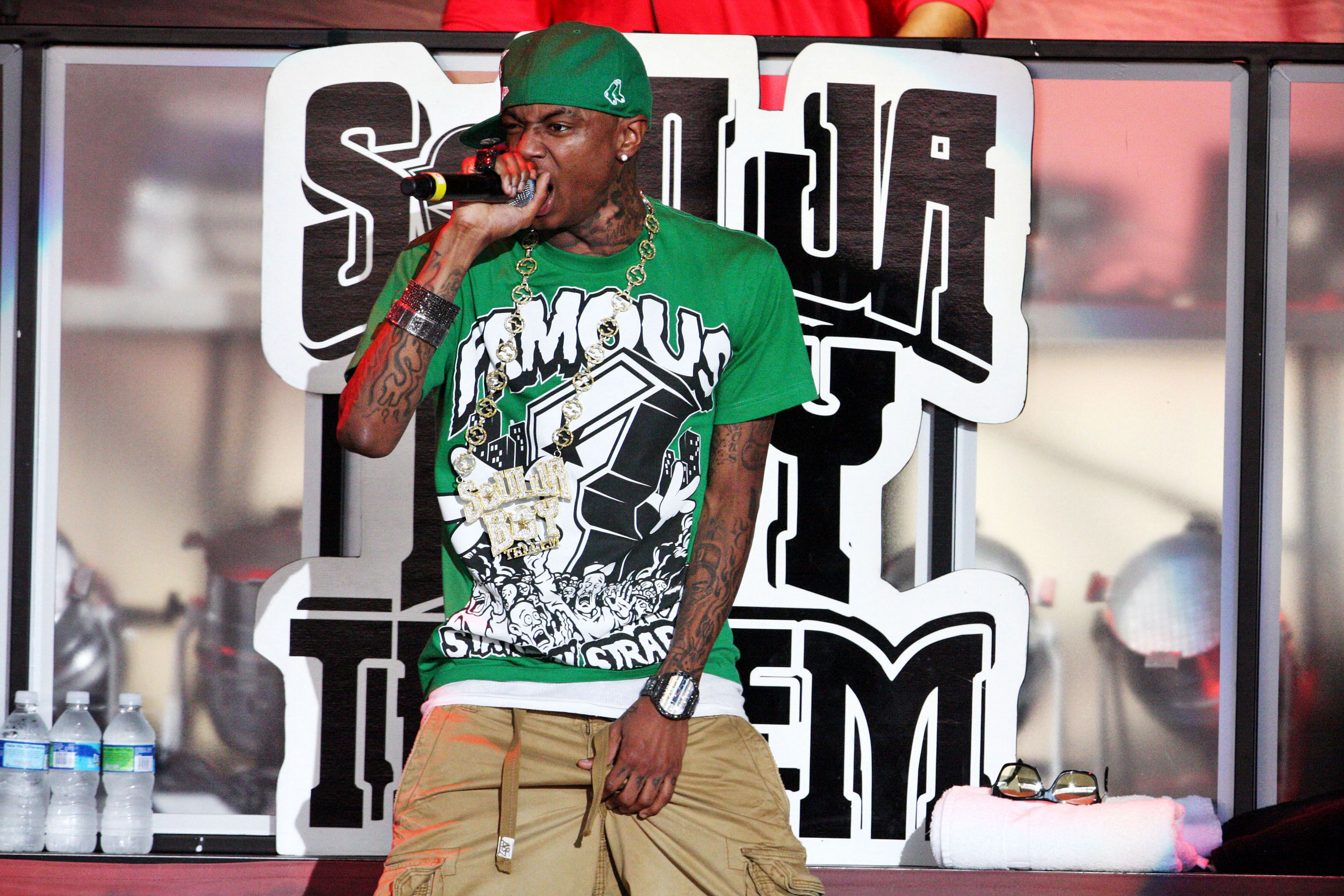 Soulja Boy (@souljaboy) - SB continues to put in work. Get ready for new material. TWEET: "recorded a SMASHHHHHHHHH tonight in the studio WOW I can't wait till my fans hear this one!!! WHOA shoutout to @realcollipark seriously" (Photo: Robb D. Cohen/ Retna ltd.)