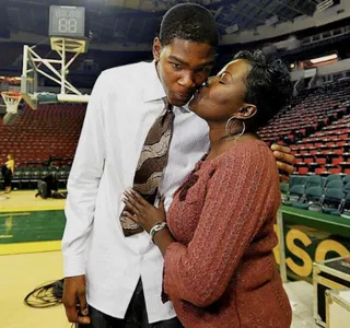 Kevin Durant x Wanda Durant
