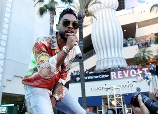 3. Started Serenading His Fan - Can we faint now or later?&nbsp; &nbsp; (Photo: Jonathan Leibson/Getty Images for REVOLT)