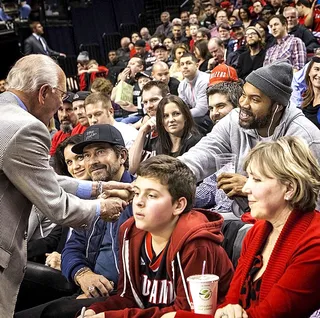 Look Who Stopped By - Former&nbsp;Portland Trail Blazers&nbsp;power forward&nbsp;Rasheed Wallace&nbsp;stopped by to catch the current Blazers in action. Sheeeed! Ball don't lie!(Photo: Portland Trailblazers via Instagram)