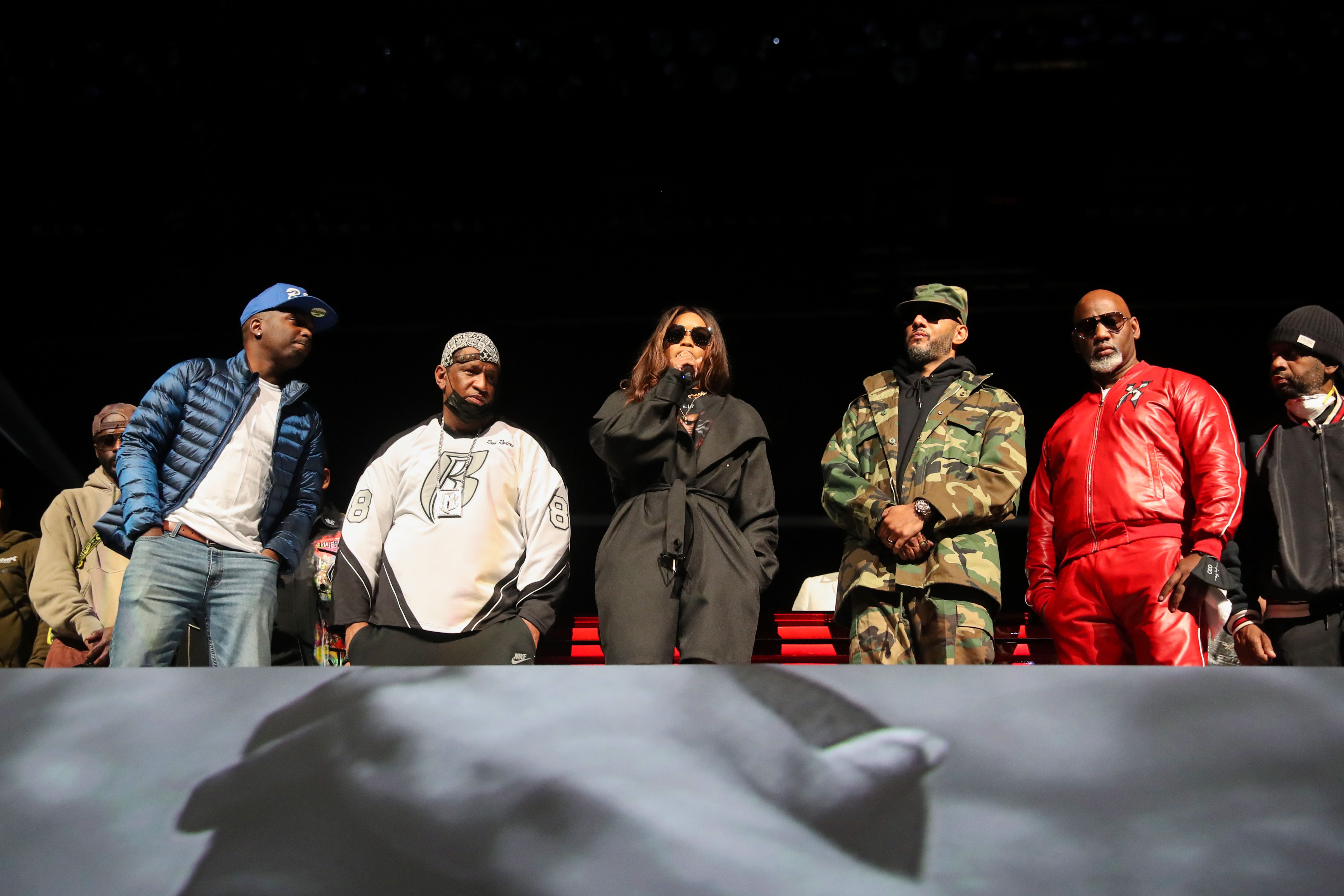 NEW YORK, NEW YORK - APRIL 24: Drag-On, Darrin "Dee" Dean, Eve, Swizz Beatz, and Joaquin "Waah" Dean speak during the Memorial Service Held For Rapper DMX at Barclays Center on April 24, 2021 in New York City. (Photo by Johnny Nunez/Getty Images,)