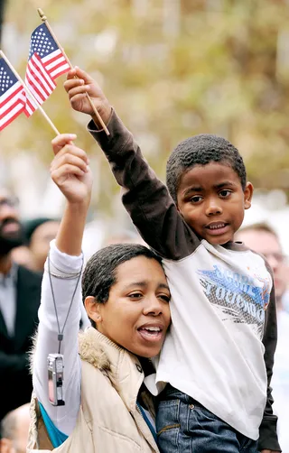 Trips for Students - Thinking of bringing your students to the ceremony? The Smithsonian Institution's student travel service will plan the trip for you.&nbsp;(Photo: Kevork Djansezian/Getty Images)