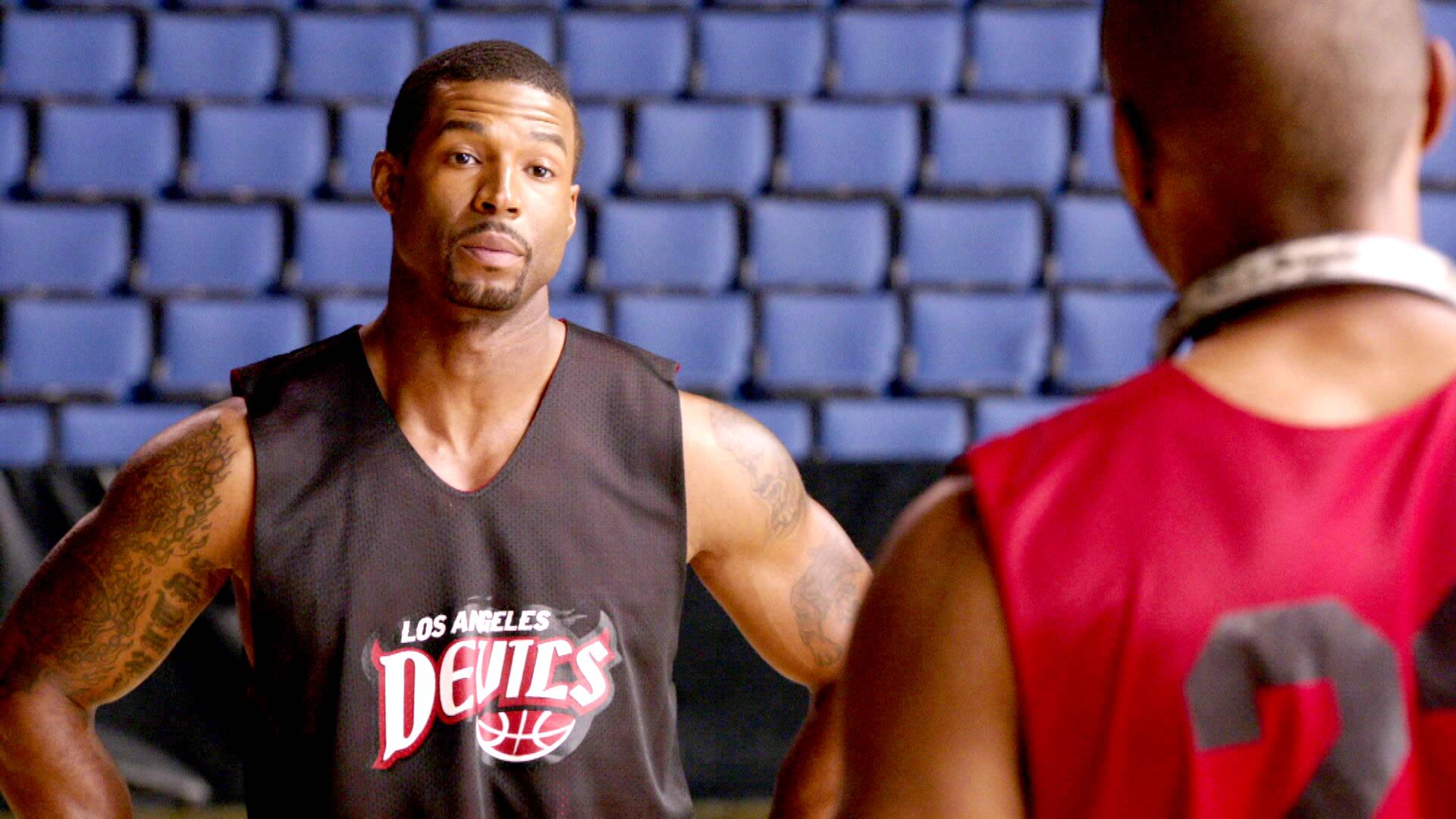 Hit the Floor | E 108 | 16:9 | 1920x1080