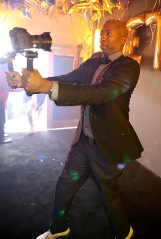 Kenny Smith Ain't Camera Shy - (Photo: Johnny Nunez / BET)