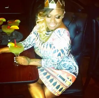 Beauty Queen - Elite sits on the throne of her queendom. (Photo: Eilte Noel via Instagram)