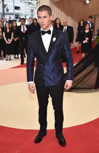 635160125KR00149_Manus_x_Ma