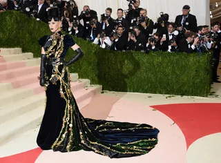 635160125LB00241_Manus_x_Ma