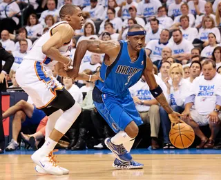 Jason Terry - We’re under the impression that it’s Jason Terry’s headband that helps the Dallas Mavericks plow toward the basket.&nbsp;  (Photo: Brett Deering/Getty Images)