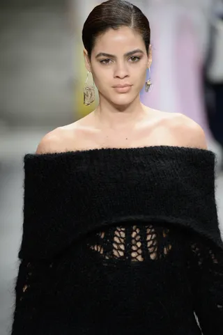 Dorin Negrau - This neutral lip is inspiring us to step up our “no makeup” makeup&nbsp;look for the spring.(Photo: Fernanda Calfat/Getty Images for Mercedes-Benz Fashion Week)