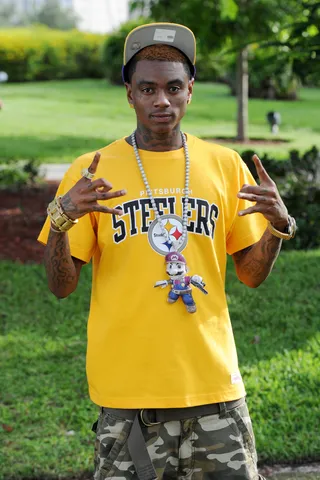 Soulja Boy (@souljaboy) - TWEET: &quot;Team blonde. ocean gang.&quot;Soulja Boy dyes his hair blonde ...again.&nbsp; (Photo: Larry Marano/WireImage)