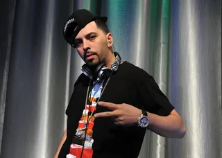 Deuces - Tonight's DJ throws up the peace sign for a job well done!(Photo: Fernando Leon/BET/PictureGroup)