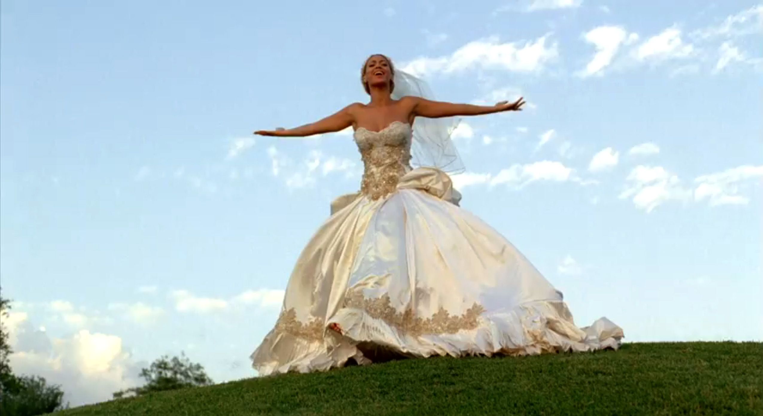 Beyoncé - Beyoncé managed - Image 13 from Celeb Wedding Dresses: 17 ...