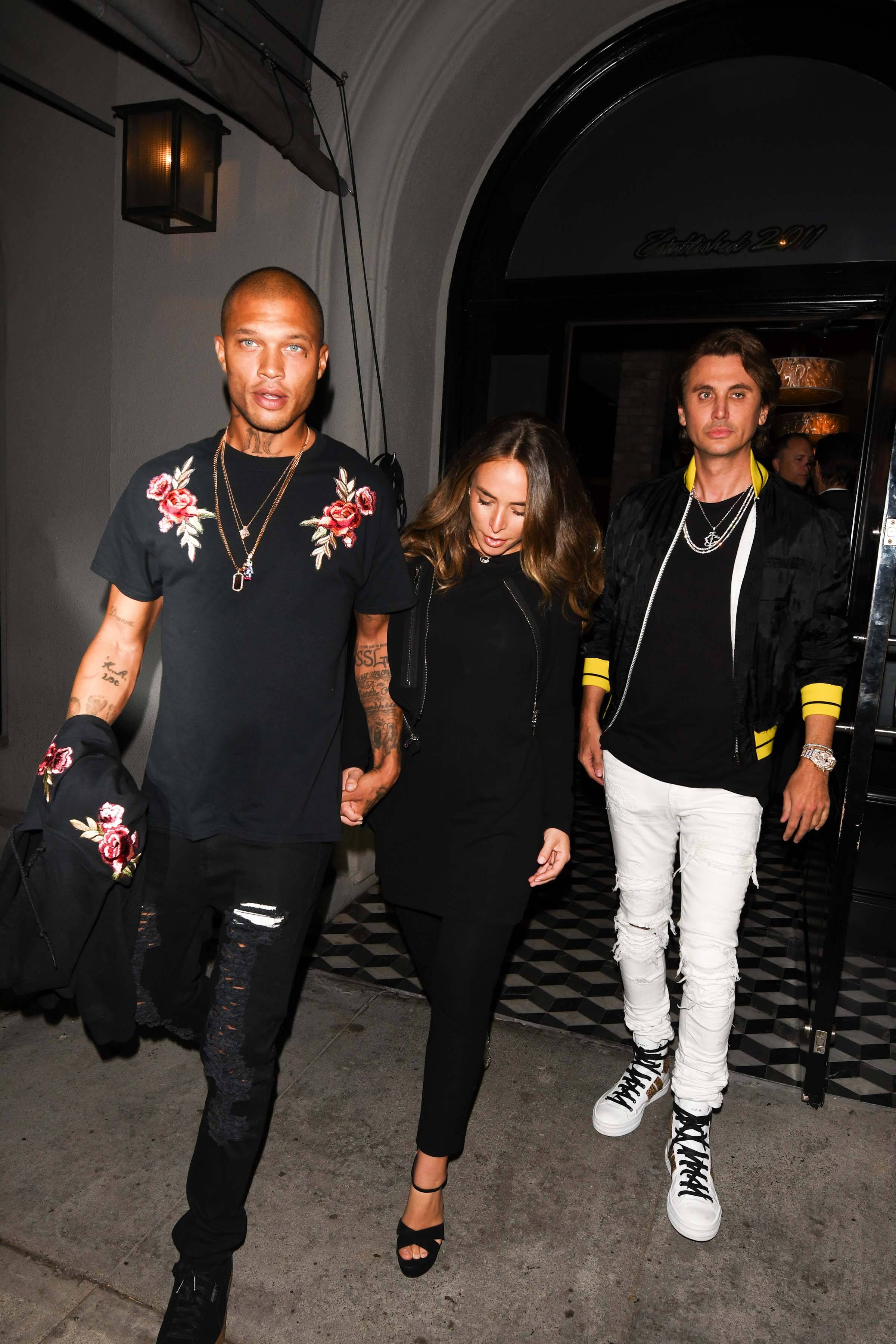 Prison Bae in LA - Jeremy Meeks, Chloe Green and Jonathan Cheban&nbsp;—&nbsp; the Kardashians' BFF -&nbsp; are seen leaving Craig's Restaurant in Los Angeles. Is Prison Bae trying to get into the Kardashian crew?(Photo: PG/Bauer-Griffin/GC Images)&nbsp;