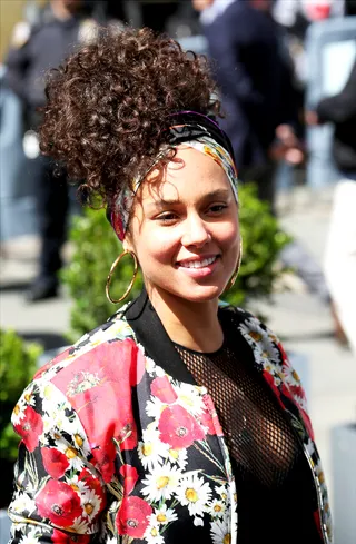 Alicia Keys explains why she’s recently opted not to wear makeup: - "I’m learning to try and let go of the word 'perfection.' It’s not real and it’s a word that tears us down. There is no way to be perfect and no fun in being perfect. You can’t be happy unless you let yourself be vulnerable and make mistakes because we’re always evolving... I force myself to look in the mirror and own who I am and to own MY beautiful.”(Photo: Walter McBride/Getty Images)