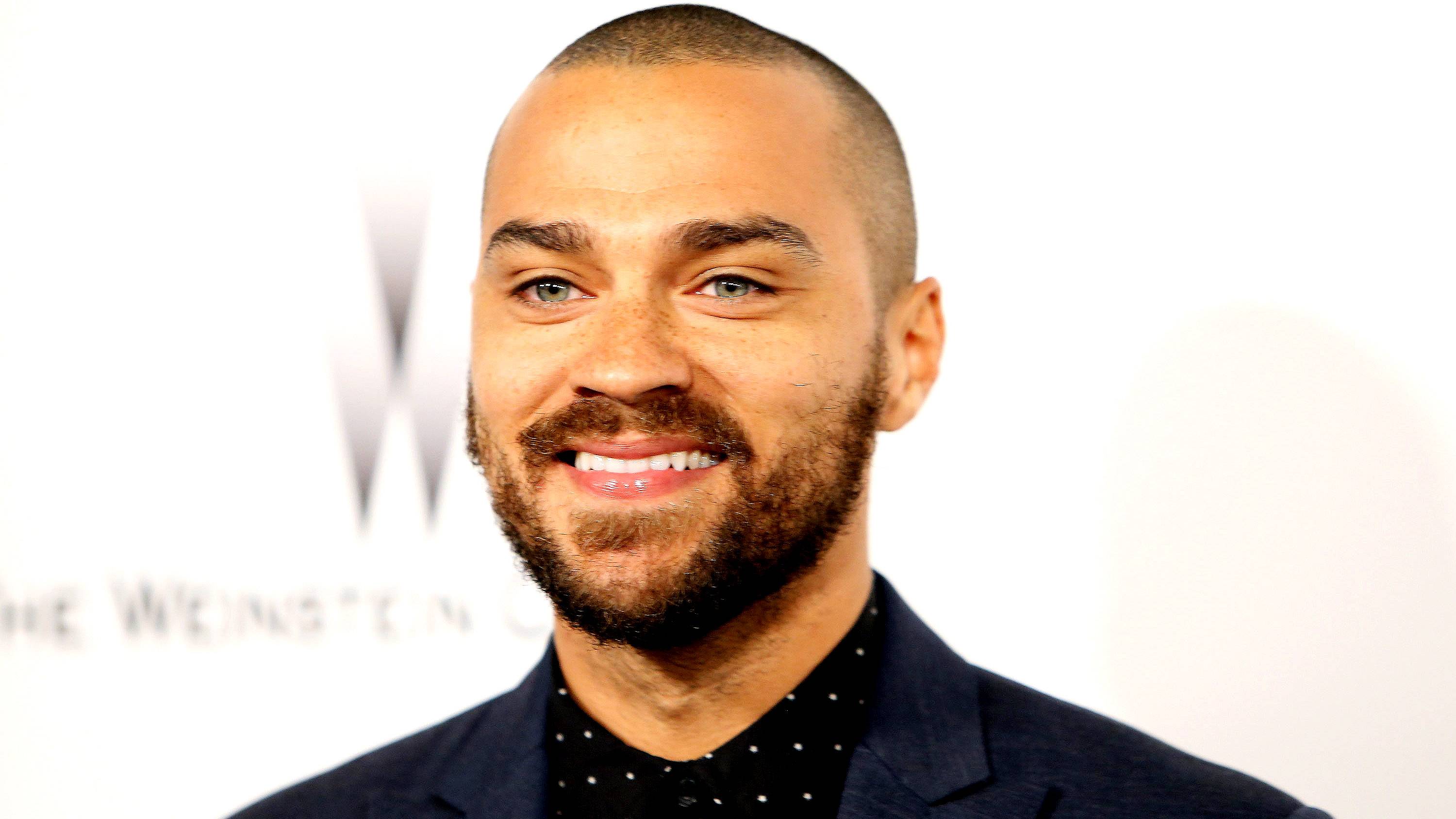 BEVERLY HILLS, CA - JANUARY 11:  Jesse Williams arrives at The Weinstein Company and Netflix Golden Globes afterparty held on January 11, 2015 in Beverly Hills, California.  (Photo by Michael Tran/FilmMagic)