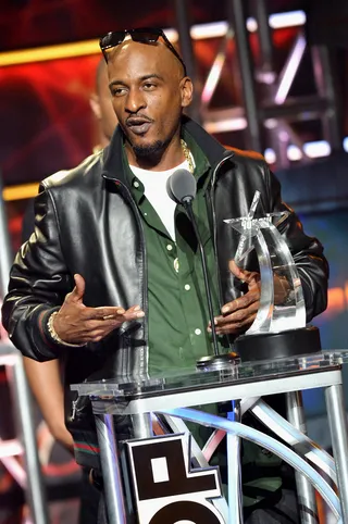 Salute the King - Hip Hop Awards 2012 — Hip hop made a huge statement when rap vet&nbsp;Rakim won the "I Am Hip Hop" Award in 2012. Salute!(Photo: Rick Diamond/Getty Images for BET)