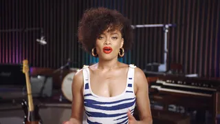Andra Day - Andra rocked her natural stresses in a curly 'fro and we love it! (Photo: Courtesy of the NAACP/ GETTY Images)