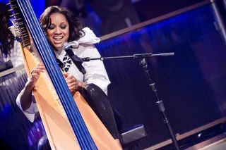 Alicia Strings?\r - Jolley is best known for her fusion of classical music with hip hop and R&amp;B. Her performance can be compared to Alicia Keys&nbsp;with a harp.\r(Photo: Darnell Williams/BET)