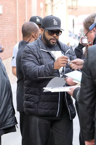 Ice Loves the Fans - Ice Cube stopped to sign autographs before arriving for his appearance on Jimmy Kimmel Live! in LA.(Photo: Cathy Gibson, PacificCoastNews)
