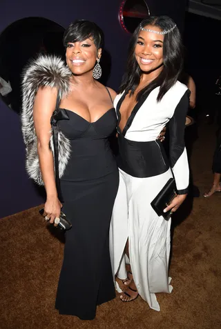 Let's Get Glam - Niecy Nash and Gabrielle Union amped up the glamor at the 2016 InStyle and Warner Bros. Golden Globe Awards Post Party.(Photo: Jason Merritt/Getty Images for InStyle)