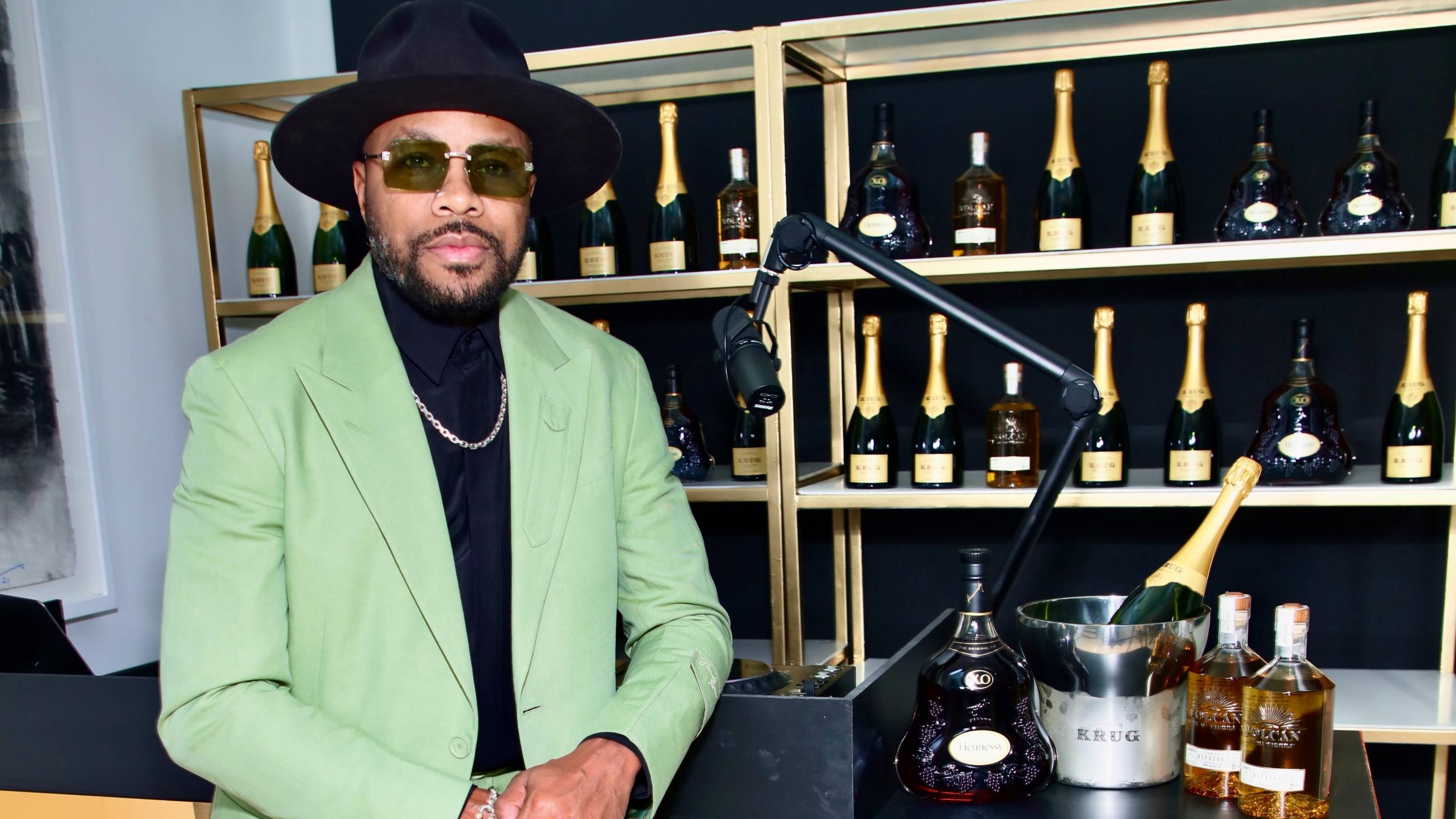  D-Nice celebrates the 2nd Anniversary of CQ2 during a 3-day celebration with LVMH - sipping on Moët Hennessy brands Krug, Volcan and Hennessy X.O. while dressed in LVMH brands Fendi, Dior, Louis Vuitton and Tiffany & Co. Additionally, D-Nice and LVMH gave back by matching donations to Black Girl Ventures. 

